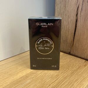 Guerlain Black Perfecto Eau de Parfum Florale